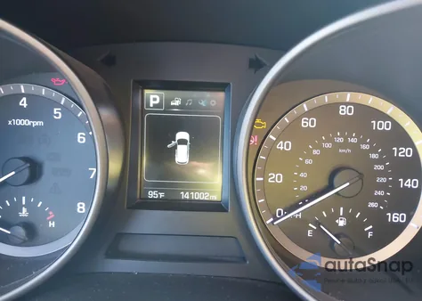 2018 Hyundai Santa Fe Sport 2.4L from USA, damaged, VIN 5NMZT3LB7JH105309